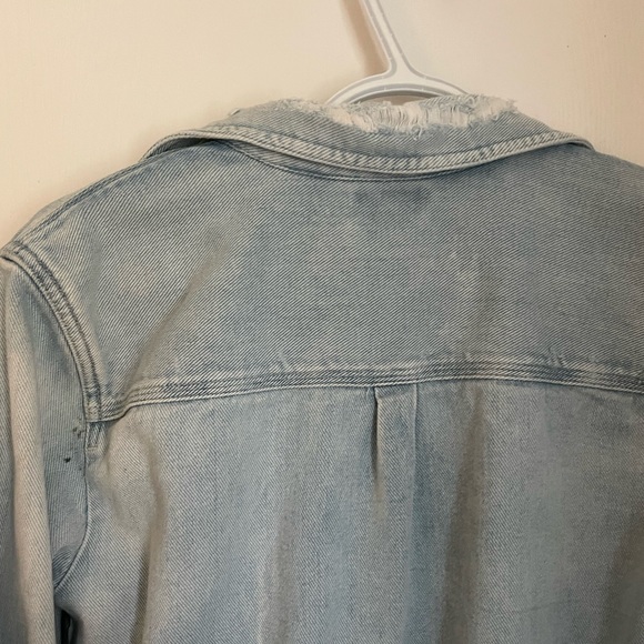 Levi’s Denim Shirt, size M - Picture 4 of 6